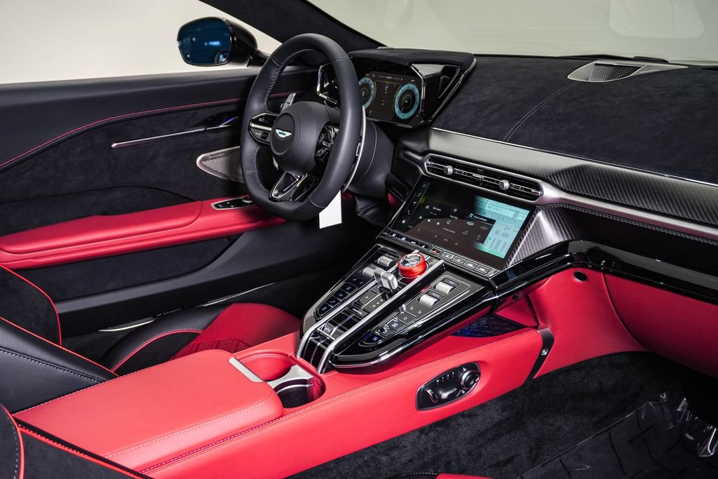 New 2026 Aston Martin V8 Vantage S RWD image 18