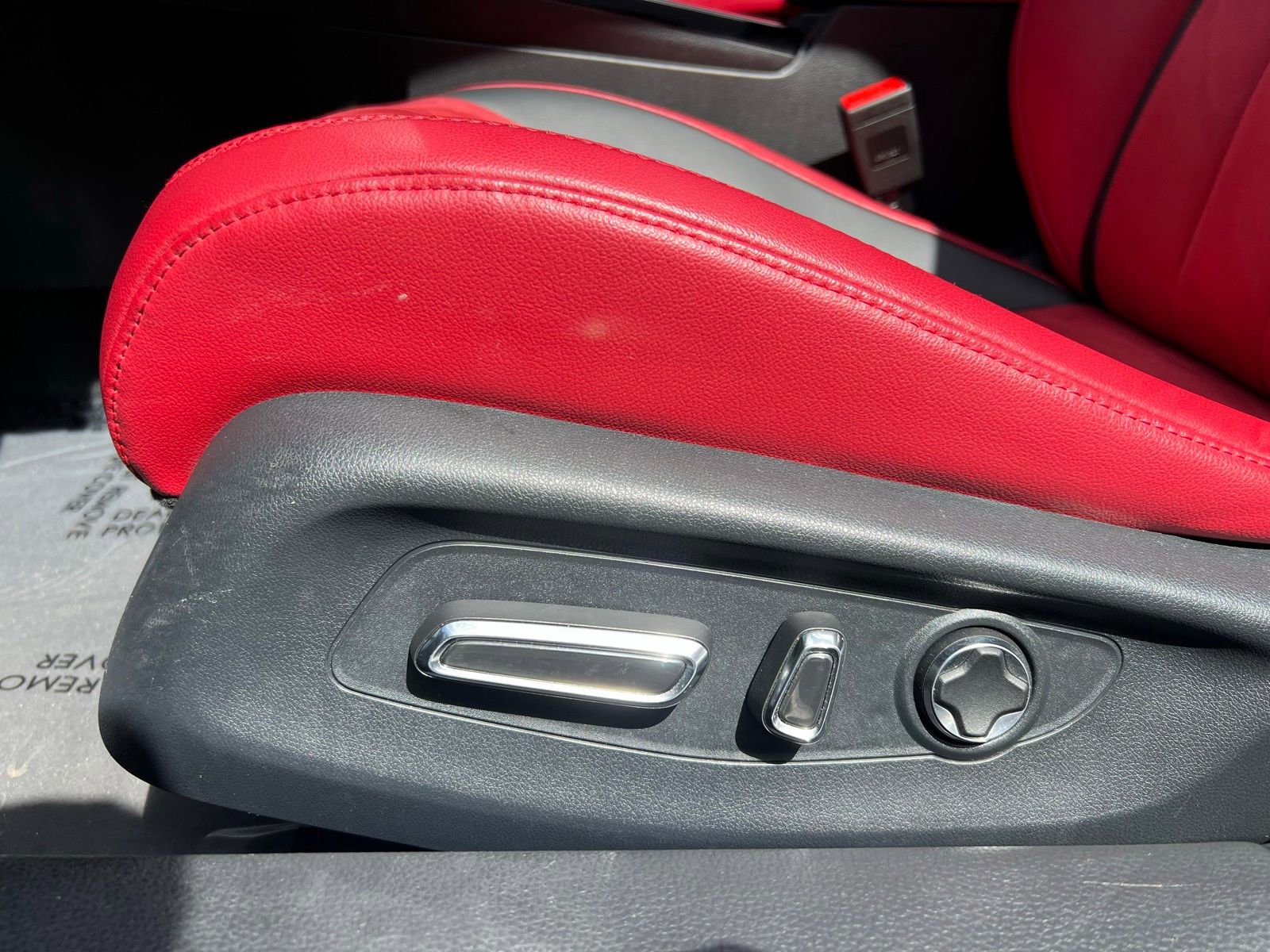 Used 2023 Acura Integra A-Spec image 27