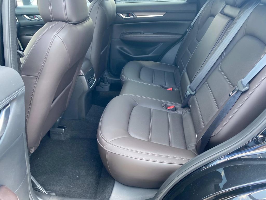 New 2025 MAZDA CX-5 Signature image 24