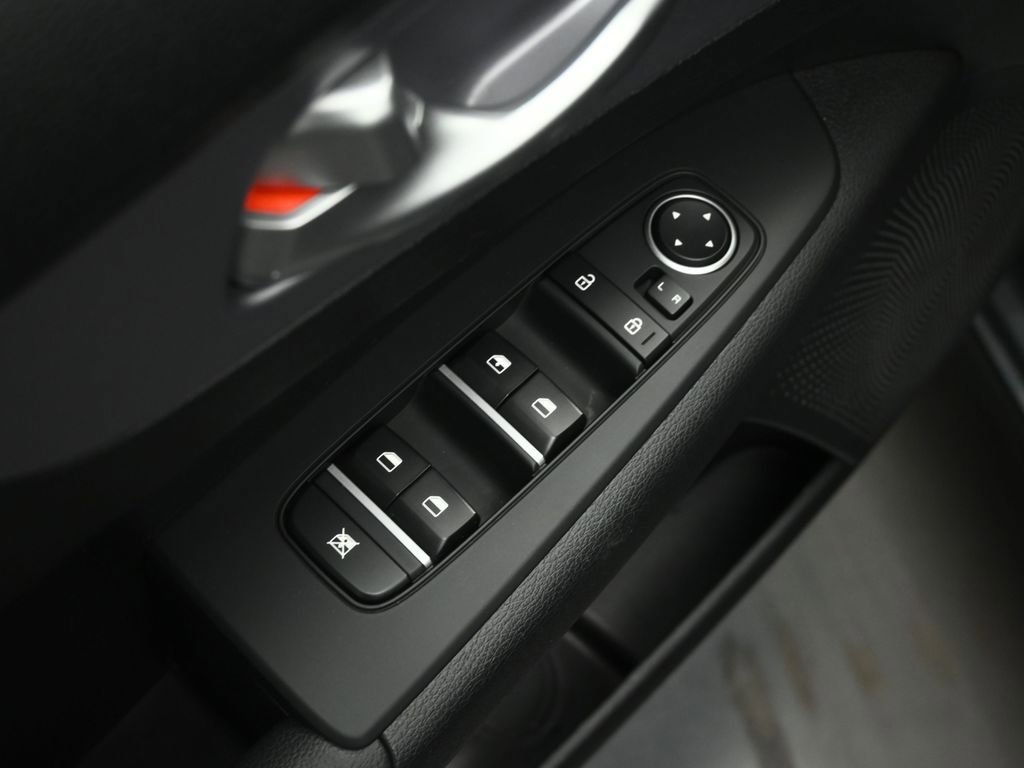 Certified 2024 Kia Forte LXS w/ LXS Technology Package image 55