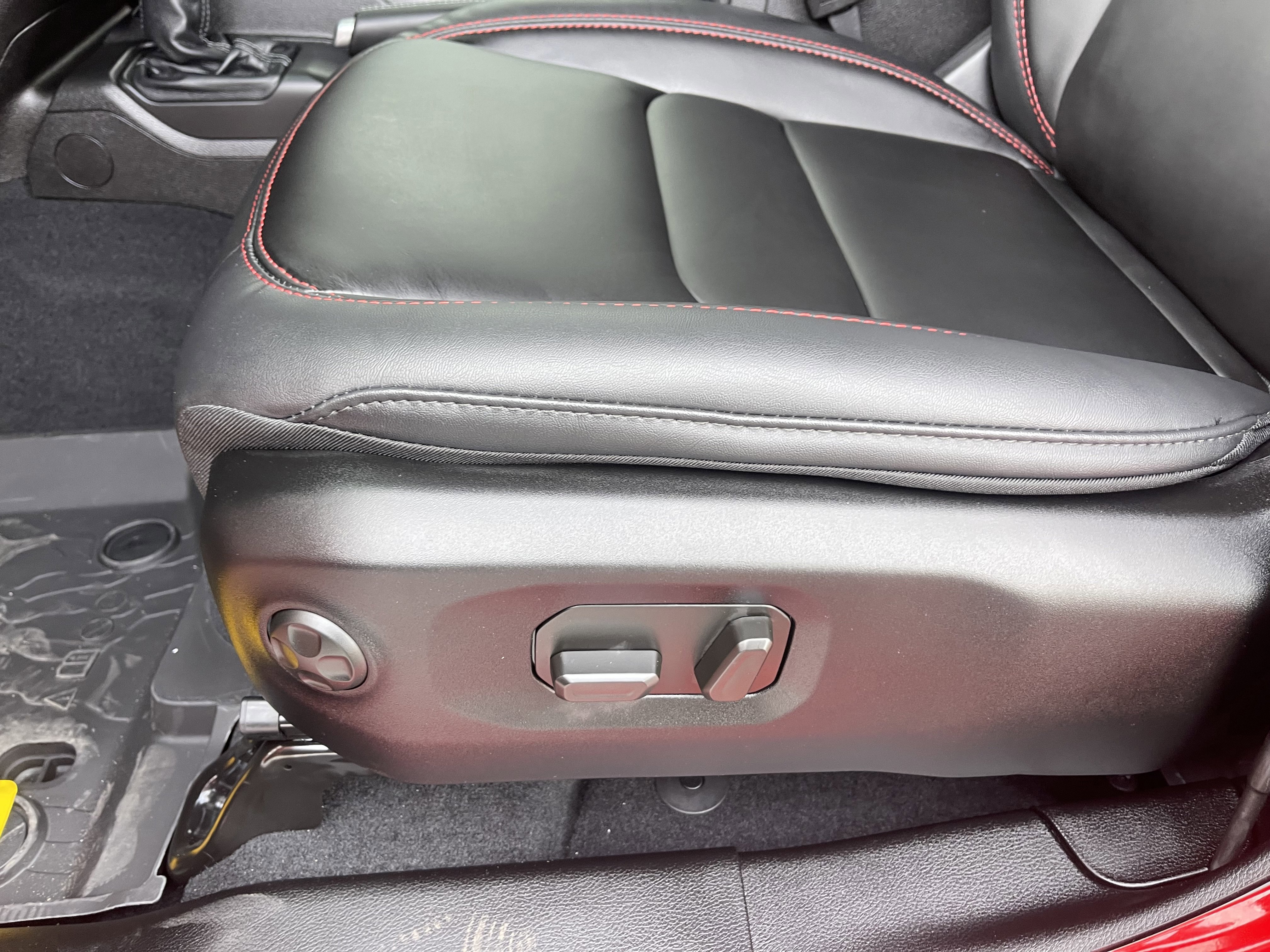 New 2026 Jeep Wrangler Unlimited Rubicon image 12