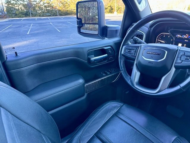 Used 2022 GMC Sierra 2500 Denali w/ Denali Ultimate Package image 22