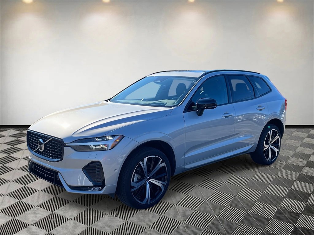 Used 2023 Volvo XC60 B5 Ultimate image 7