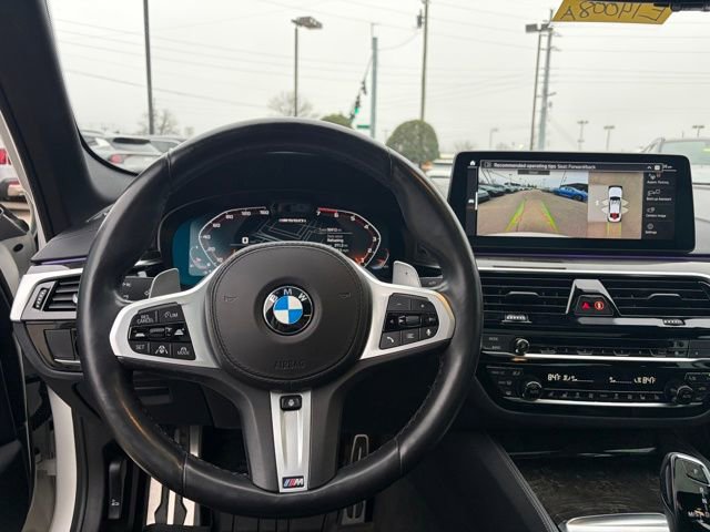 Used 2022 BMW M550i xDrive w/ Executive Package image 14