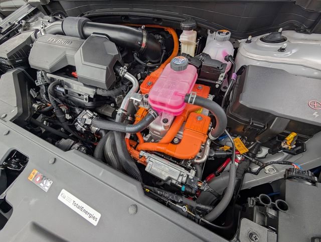 Used 2026 Kia Sportage EX image 26