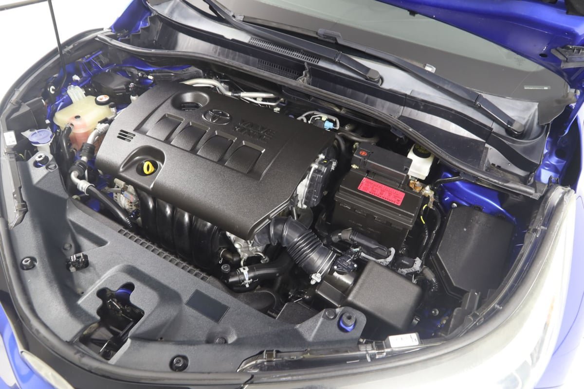 Used 2018 Toyota C-HR XLE FWD image 16