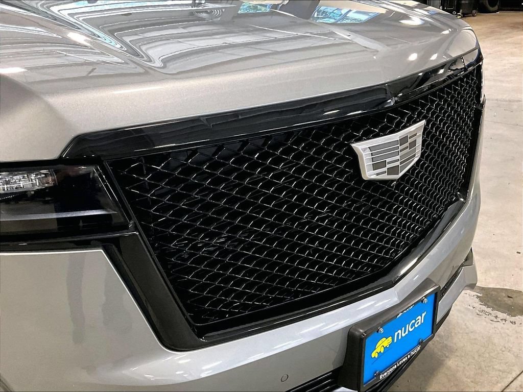 Used 2023 Cadillac Escalade Sport w/ LPO, ONYX Package AWD/4WD image 33