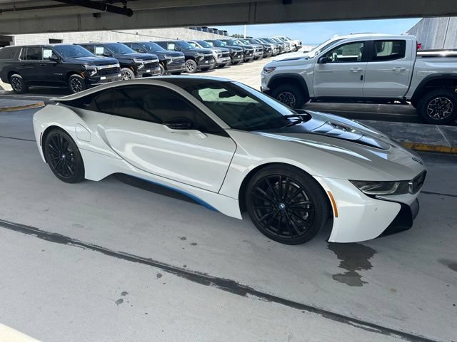 Used 2019 BMW i8 Coupe AWD/4WD image 13