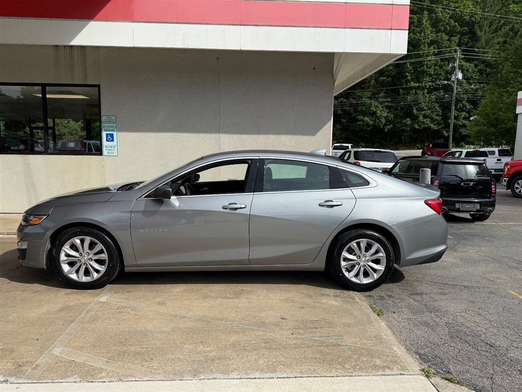 Used 2023 Chevrolet Malibu LT FWD image 10
