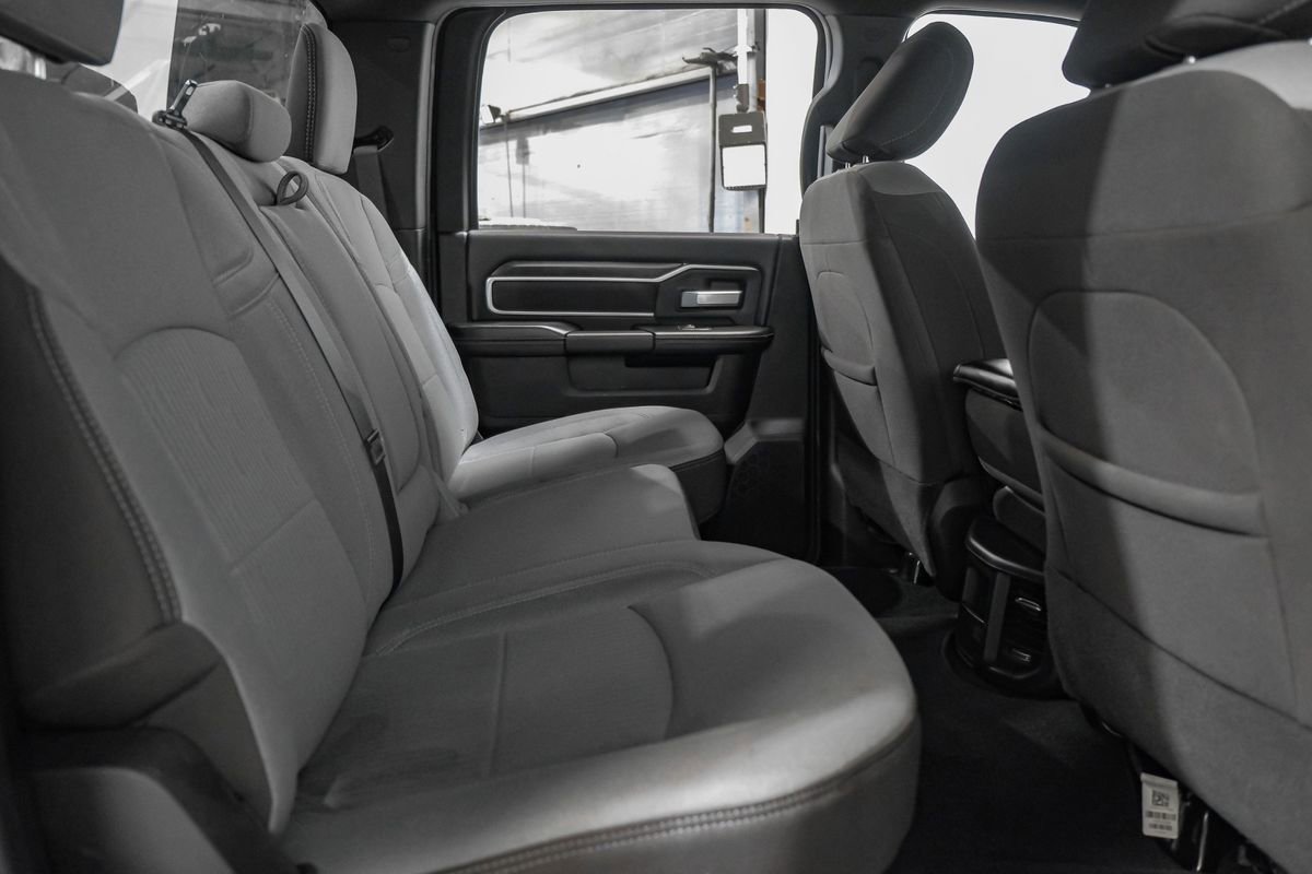 Used 2024 RAM 3500 Big Horn image 36