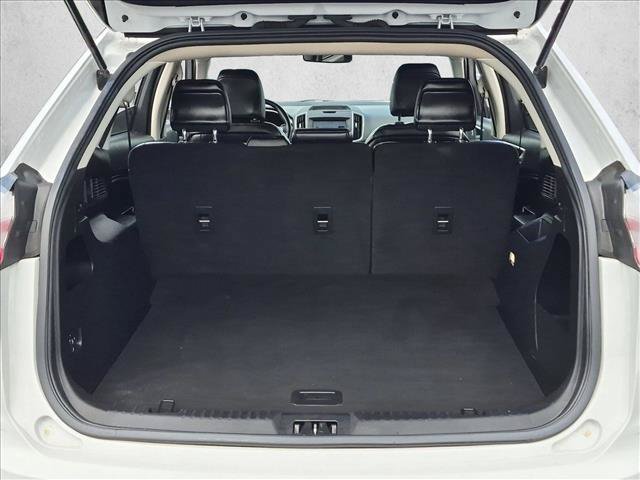 Used 2020 Ford Edge SEL FWD image 6