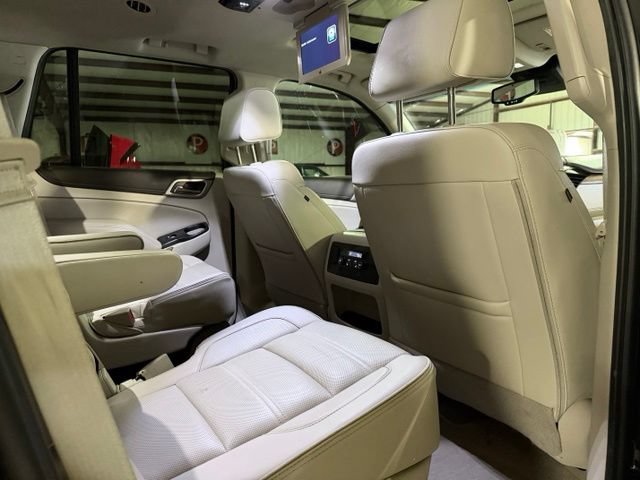 Used 2019 GMC Yukon Denali w/ Open Road Package AWD/4WD image 18