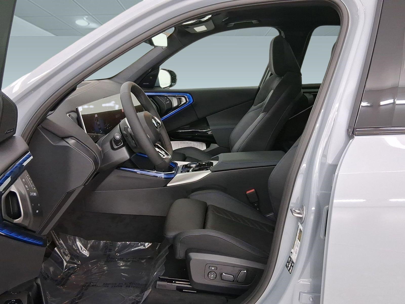 New 2026 BMW X3 xDrive30 w/ Premium Package image 5