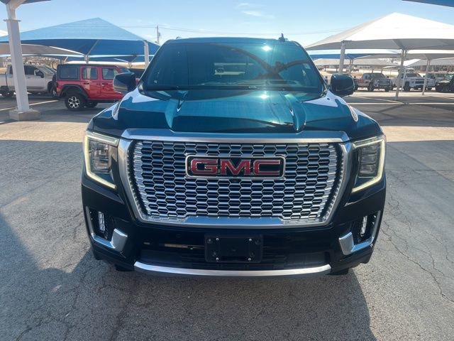Used 2024 GMC Yukon XL Denali w/ Denali Reserve Package image 2