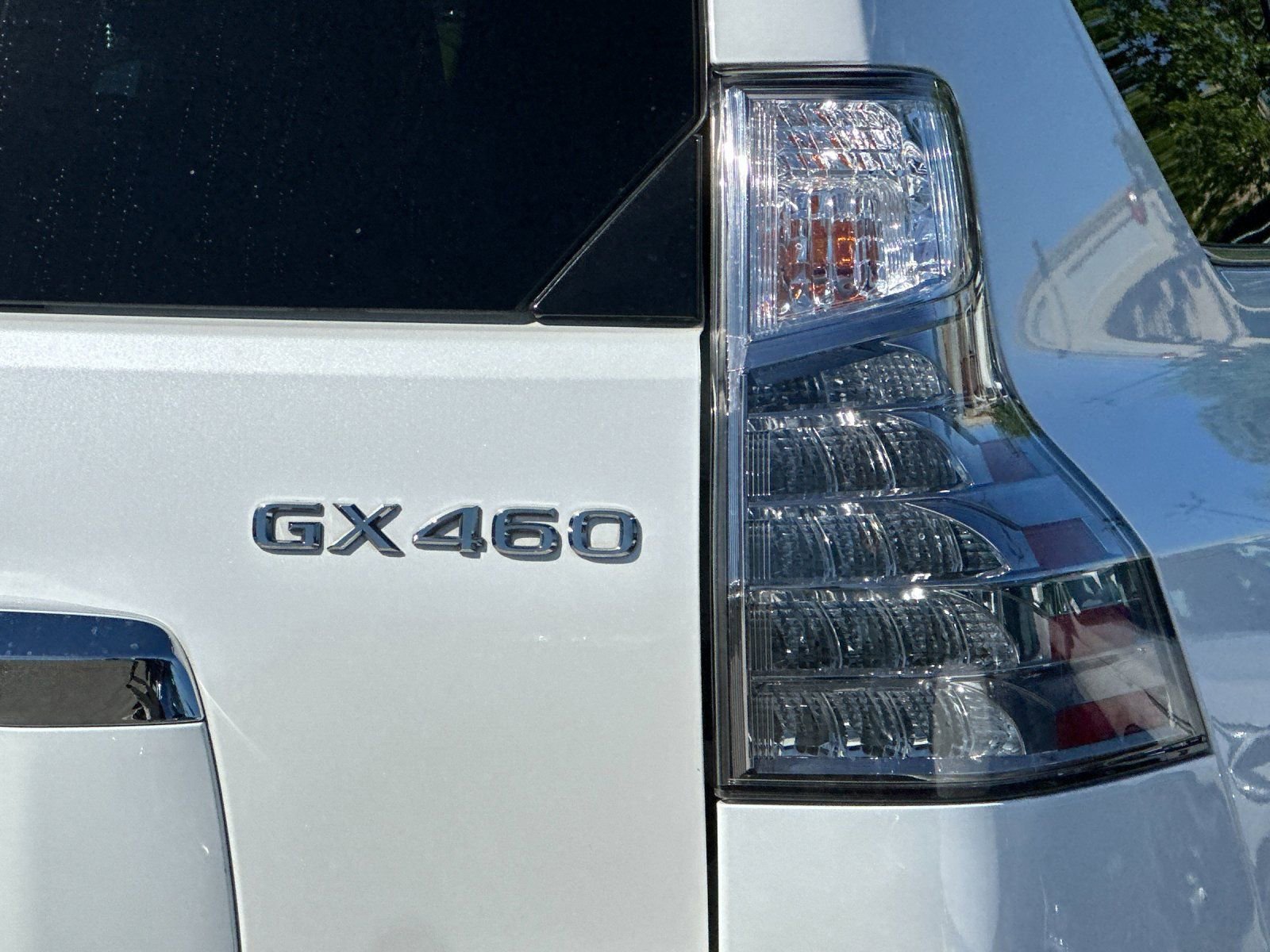 Used 2017 Lexus GX 460 Premium w/ Premium Package image 27