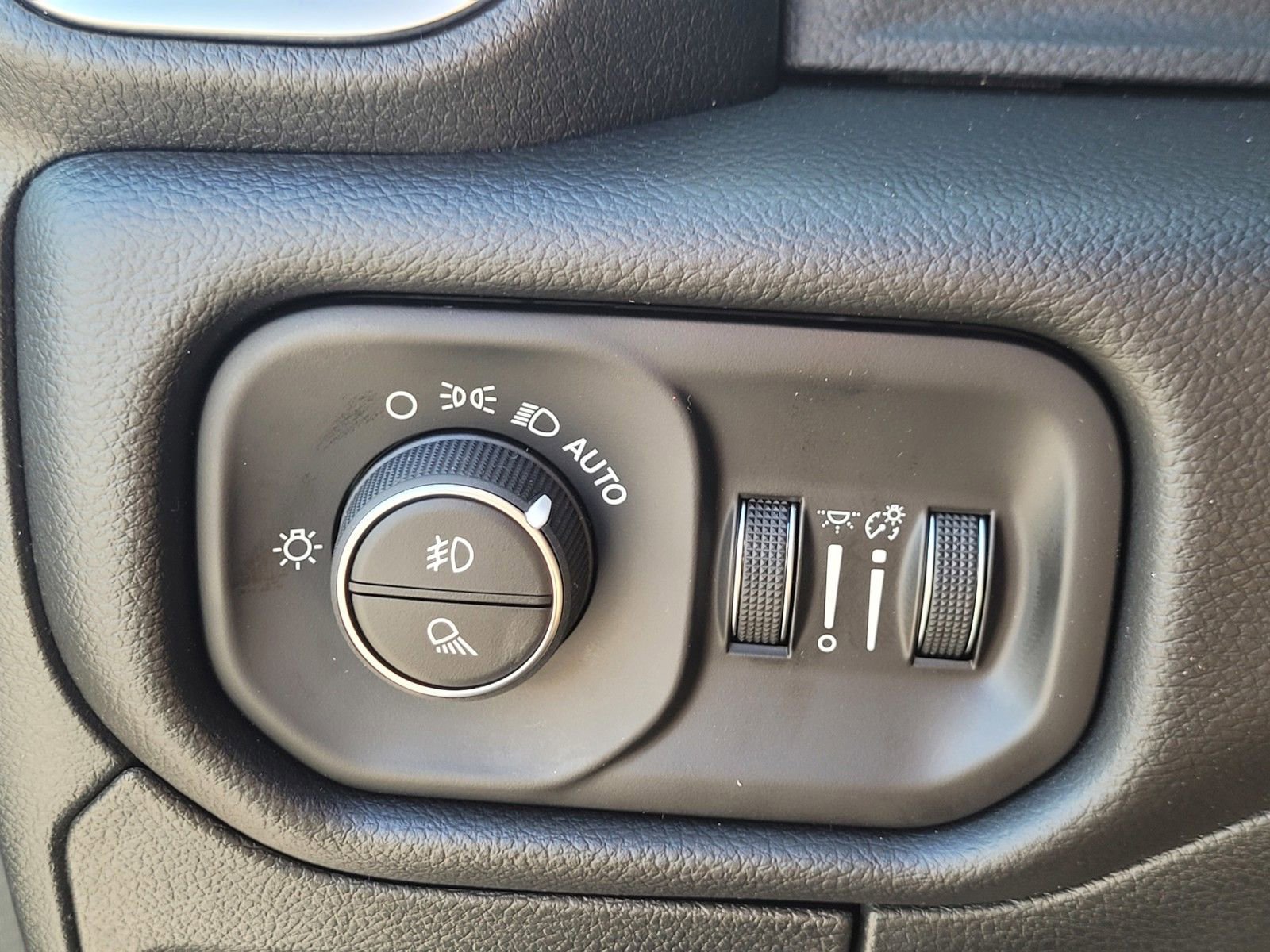 New 2026 RAM 1500 Big Horn image 24