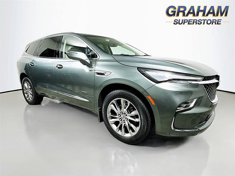 Used 2023 Buick Enclave Avenir w/ Avenir Technology Package AWD/4WD image 1