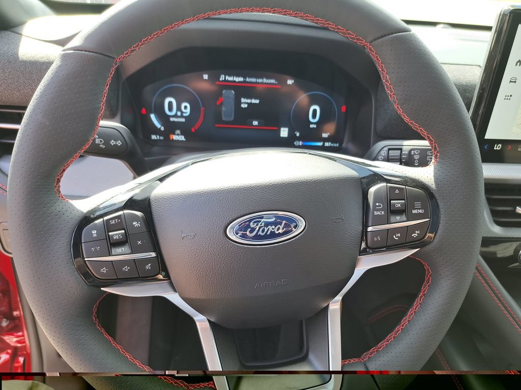 New 2026 Ford Explorer ST-Line w/ ST-Line Street Pack AWD/4WD image 10