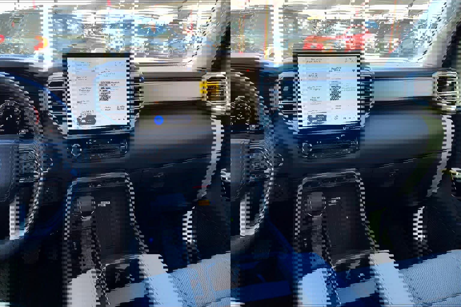 Used 2024 Toyota Tundra Limited w/ Power Package image 7