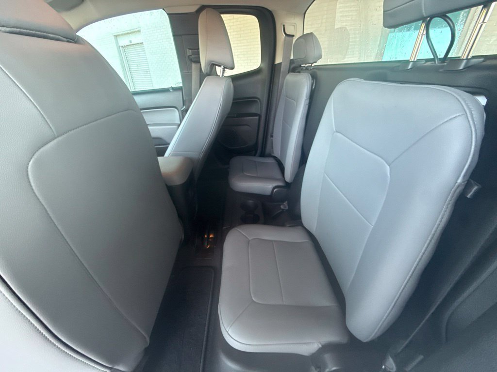 Used 2022 Chevrolet Colorado W/T w/ WT Convenience Package RWD image 35
