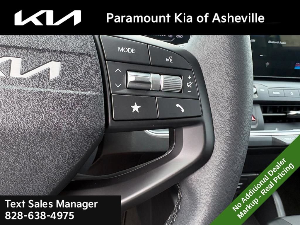 New 2026 Kia K4 EX FWD image 13