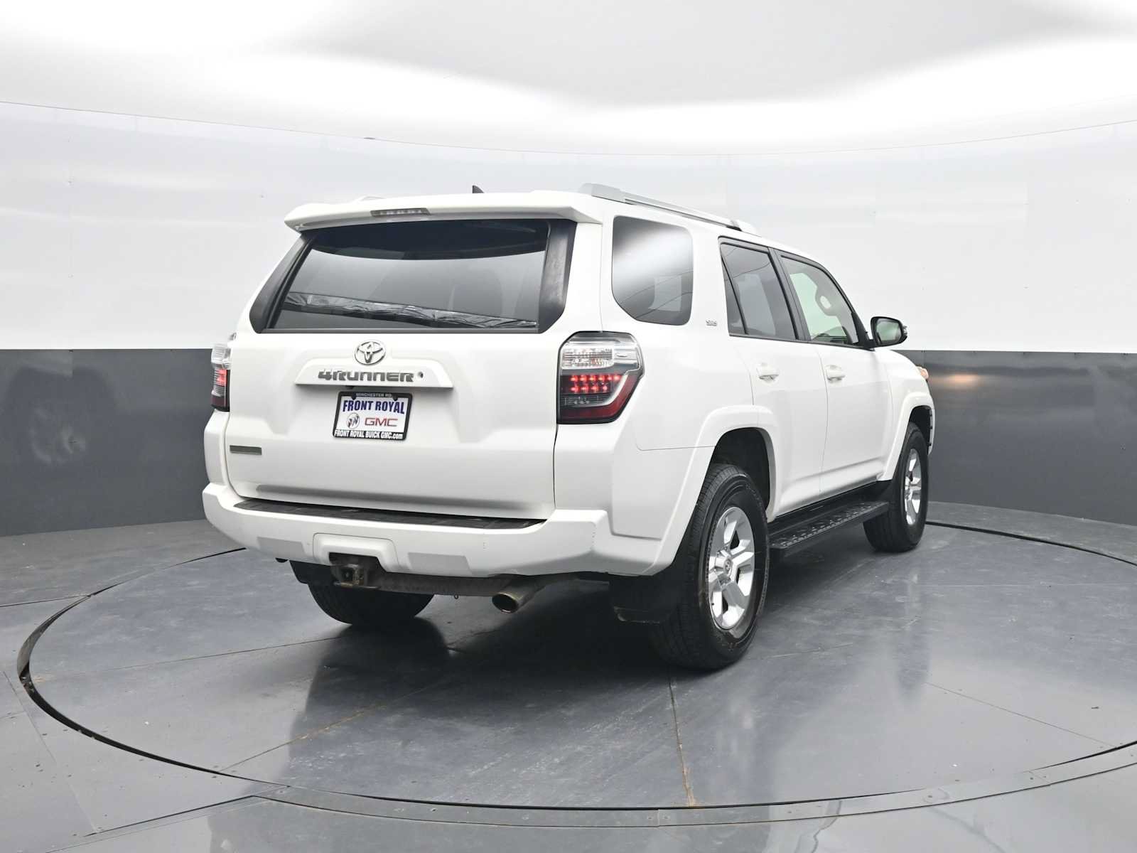 Used 2015 Toyota 4Runner SR5 Premium AWD/4WD image 7