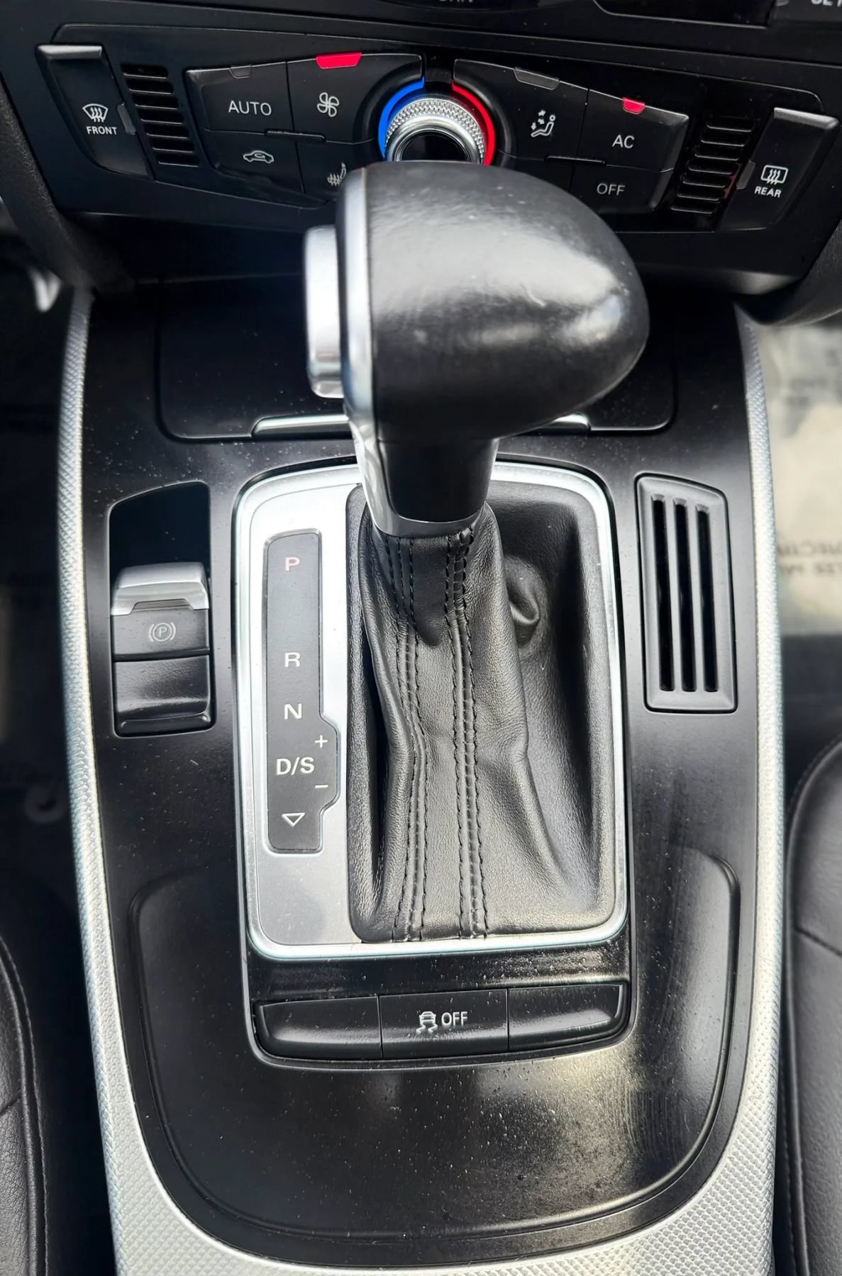 Used 2013 Audi A4 2.0T Premium w/ Convenience Pkg AWD/4WD image 18
