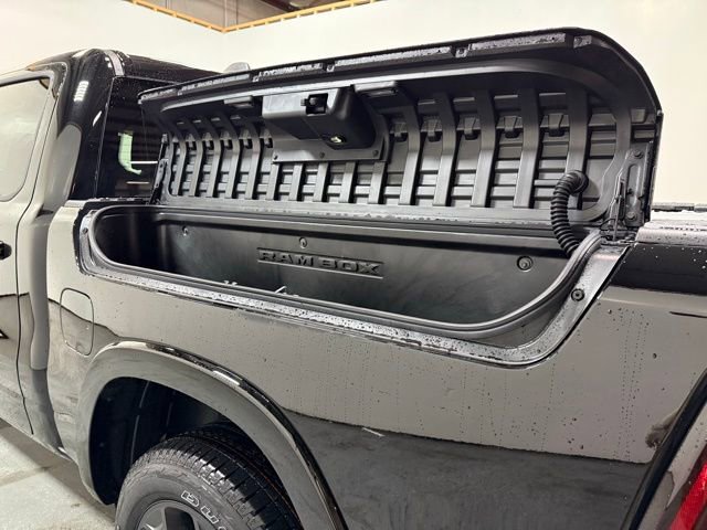 New 2026 RAM 1500 Big Horn AWD/4WD image 9