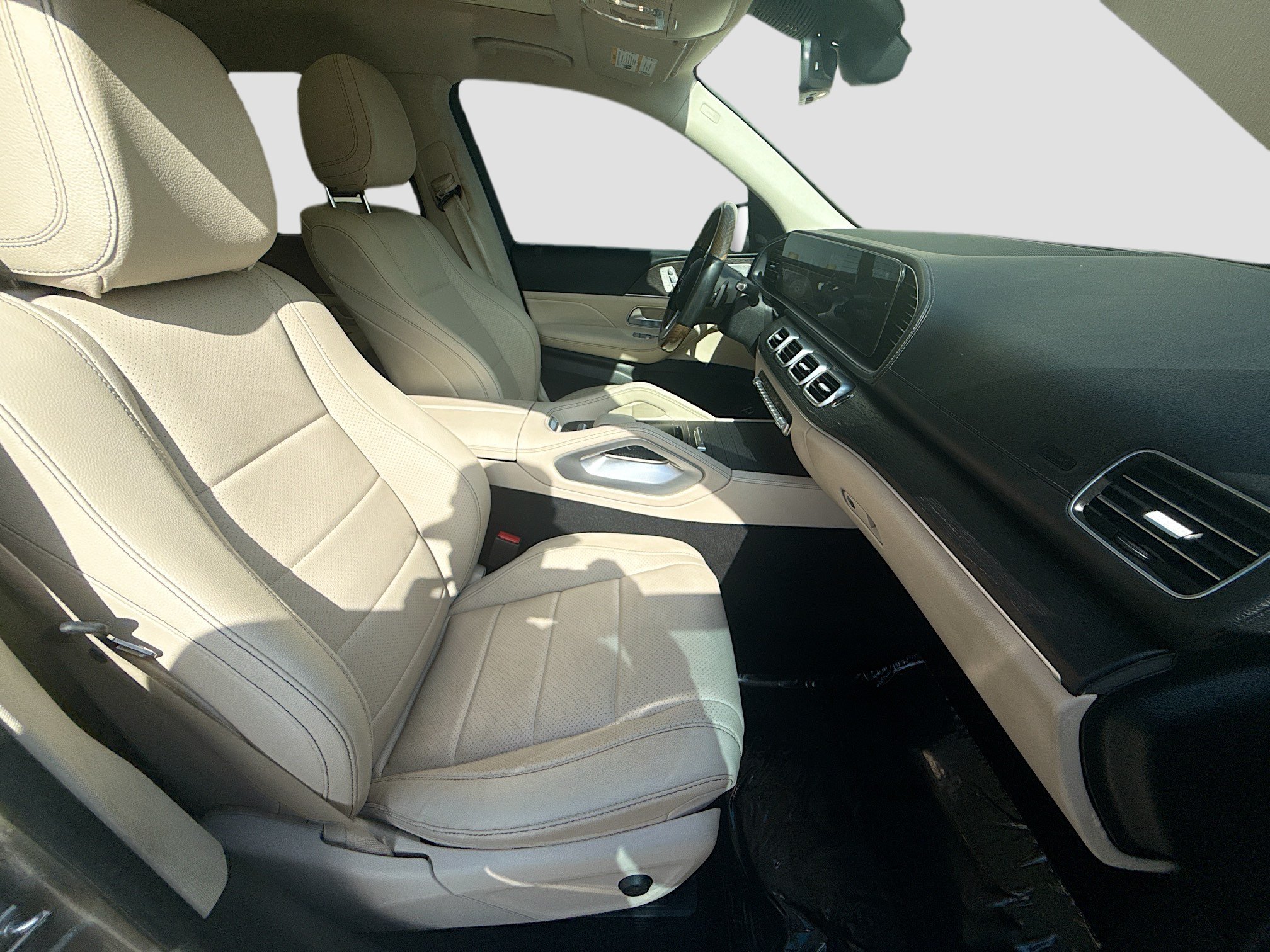 Used 2021 Mercedes-Benz GLS 450 4MATIC image 29