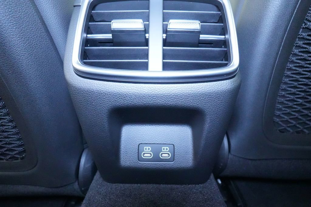 New 2026 Genesis G70 2.5T image 19