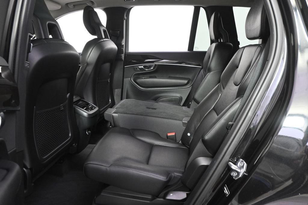 Used 2018 Volvo XC90 T5 Momentum w/ Convenience Package AWD/4WD image 21