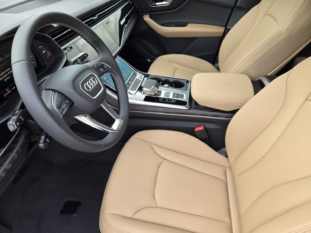 New 2026 Audi Q7 2.0T Premium AWD/4WD image 17
