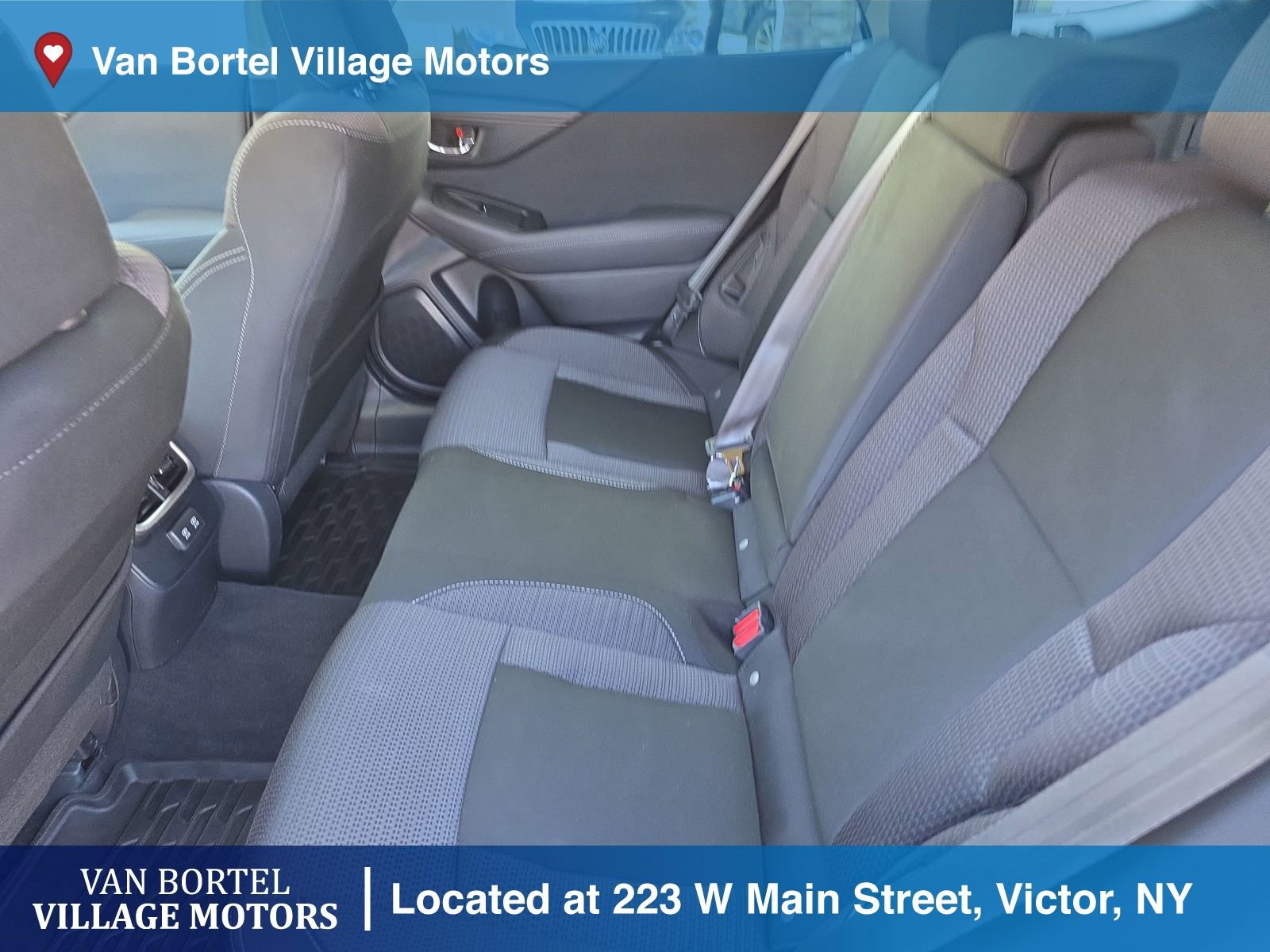 Used 2022 Subaru Outback Premium image 23