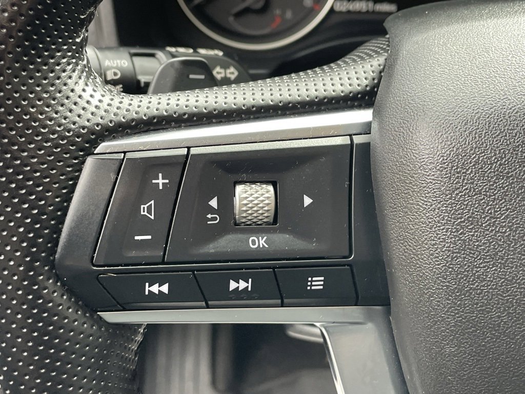 Used 2024 Mitsubishi Outlander SE image 28