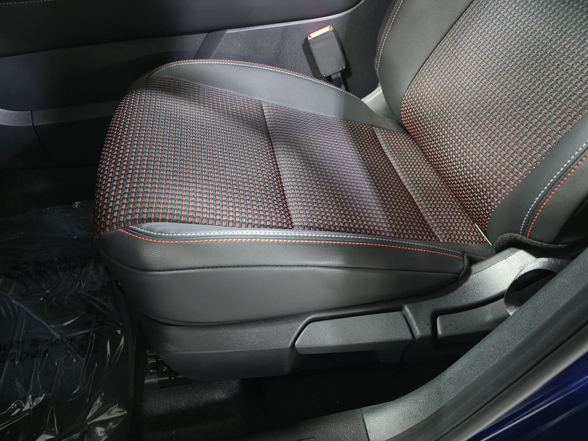 New 2026 Nissan Kicks SR w/ Cold Weather Package image 27