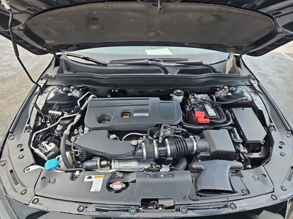 Used 2018 Honda Accord Sport image 35