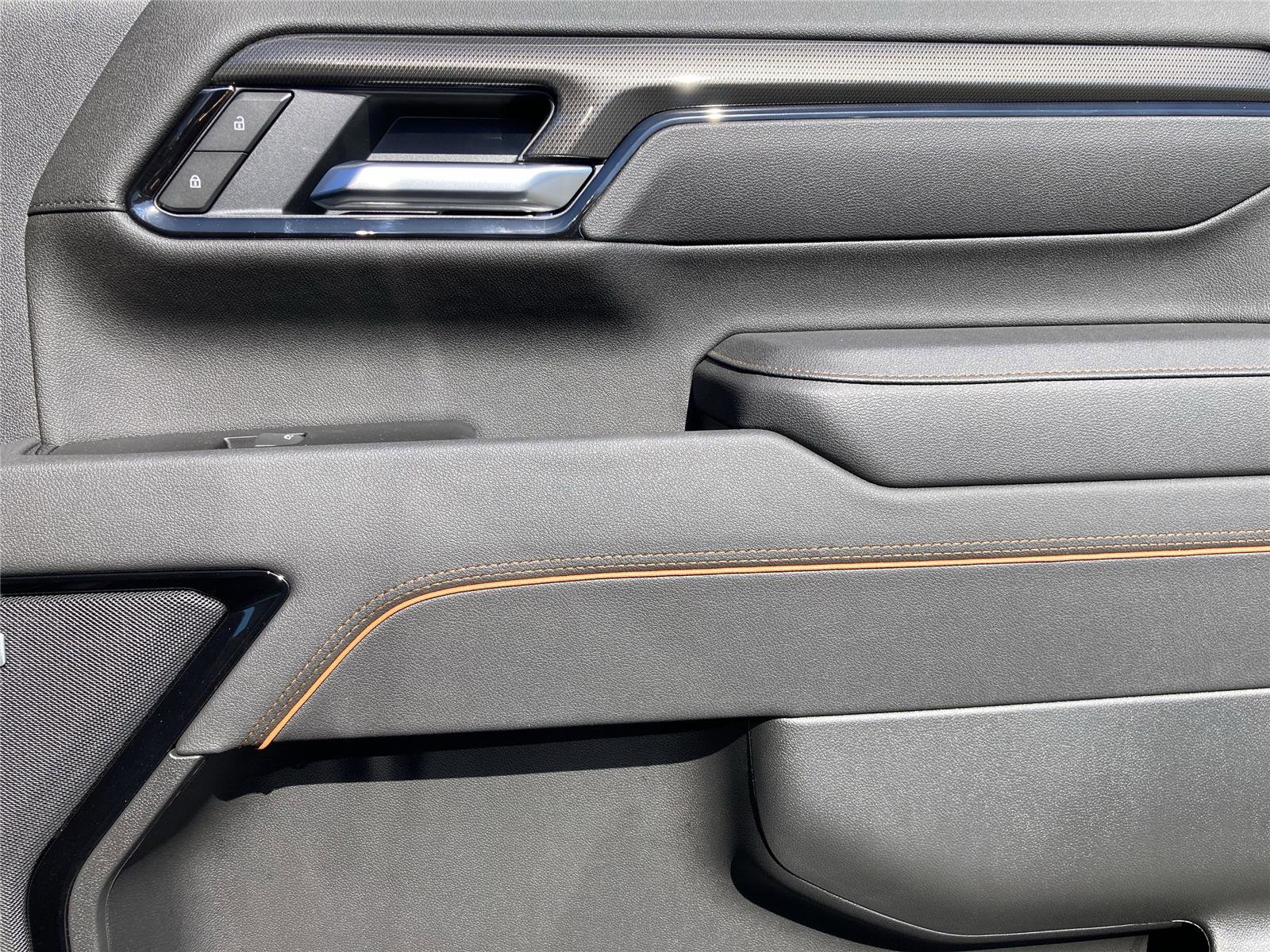 New 2026 GMC Sierra 2500 AT4 w/ AT4 Premium Plus Package image 14