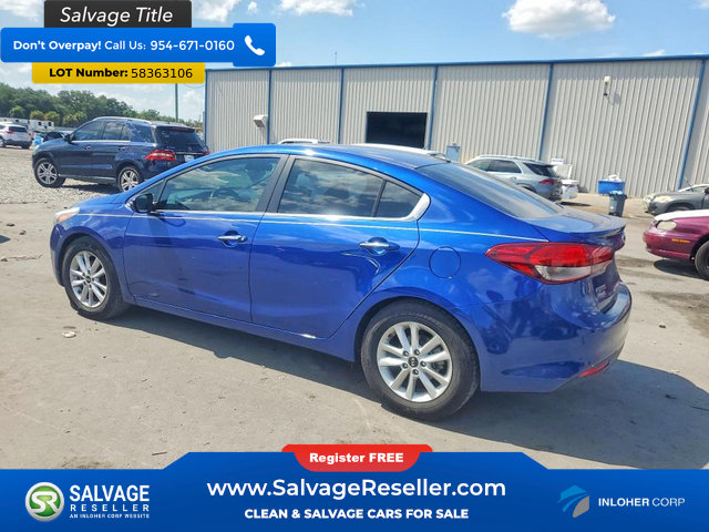 Used 2017 Kia Forte S w/ S Technology Package FWD image 3