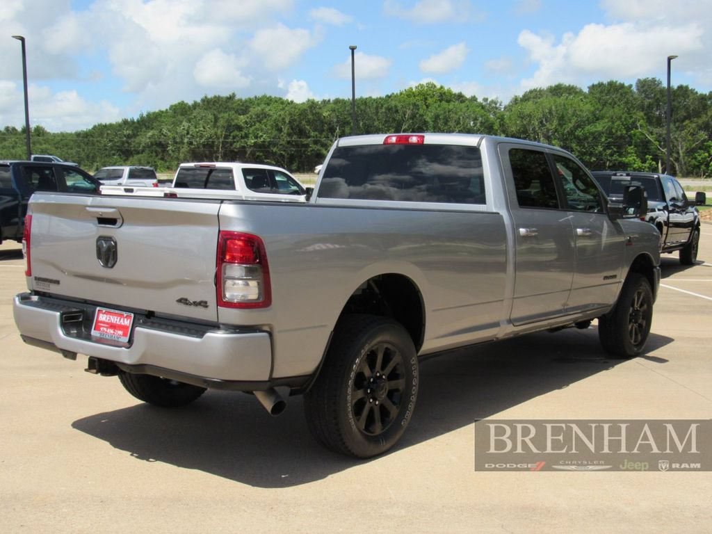 Used 2024 RAM 3500 Big Horn w/ Night Edition AWD/4WD image 6