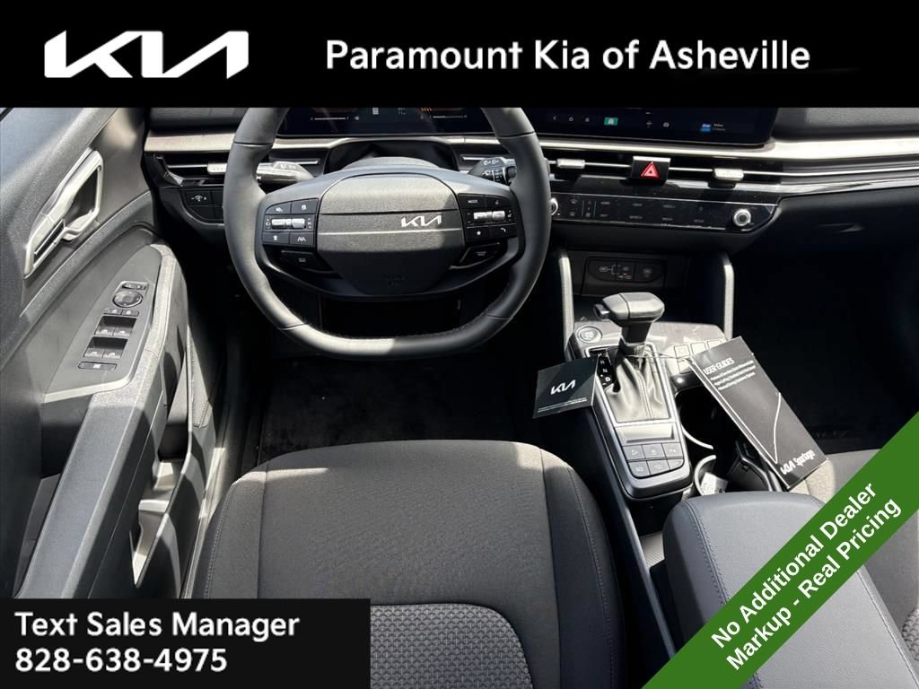 New 2026 Kia Sportage LX w/ LX Convenience Package AWD/4WD image 24
