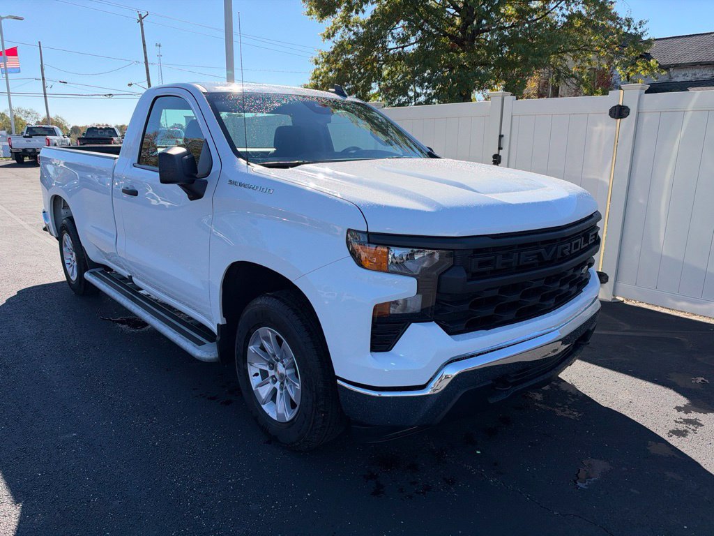 Used 2025 Chevrolet Silverado 1500 W/T RWD image 2