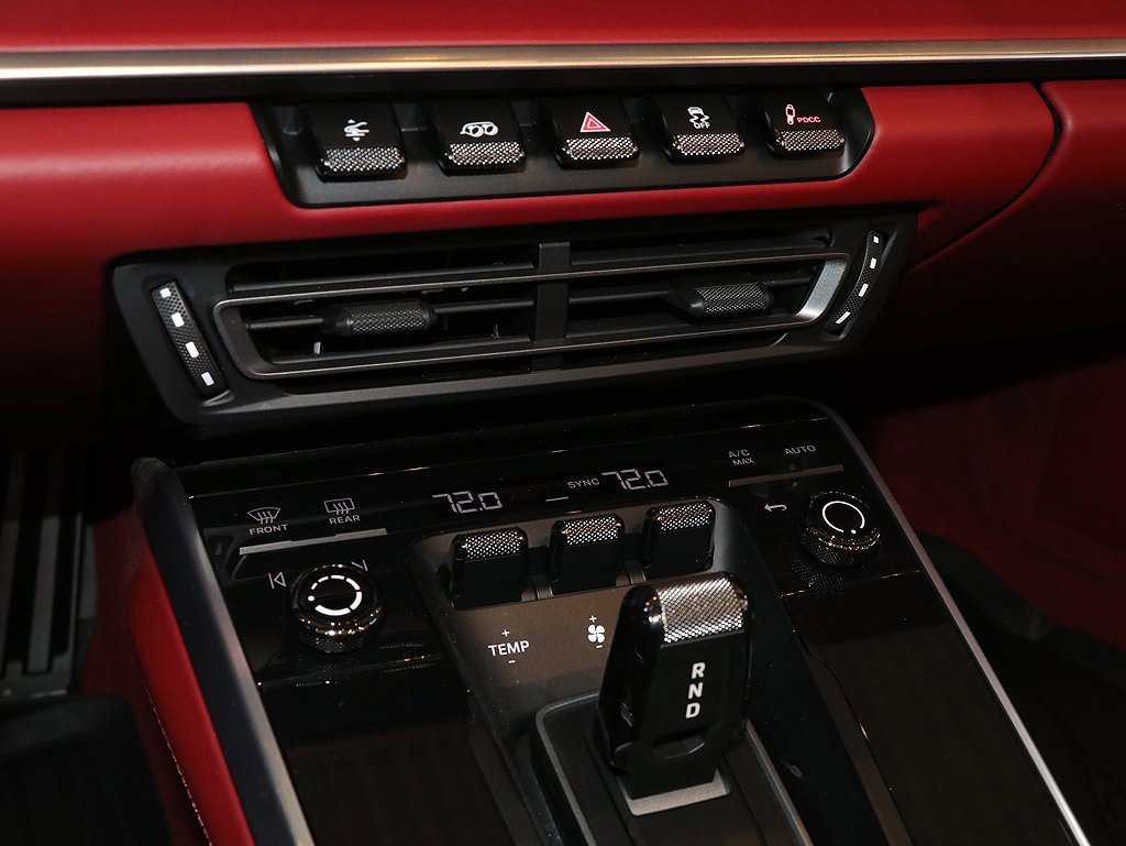 Used 2023 Porsche 911 Turbo S image 44
