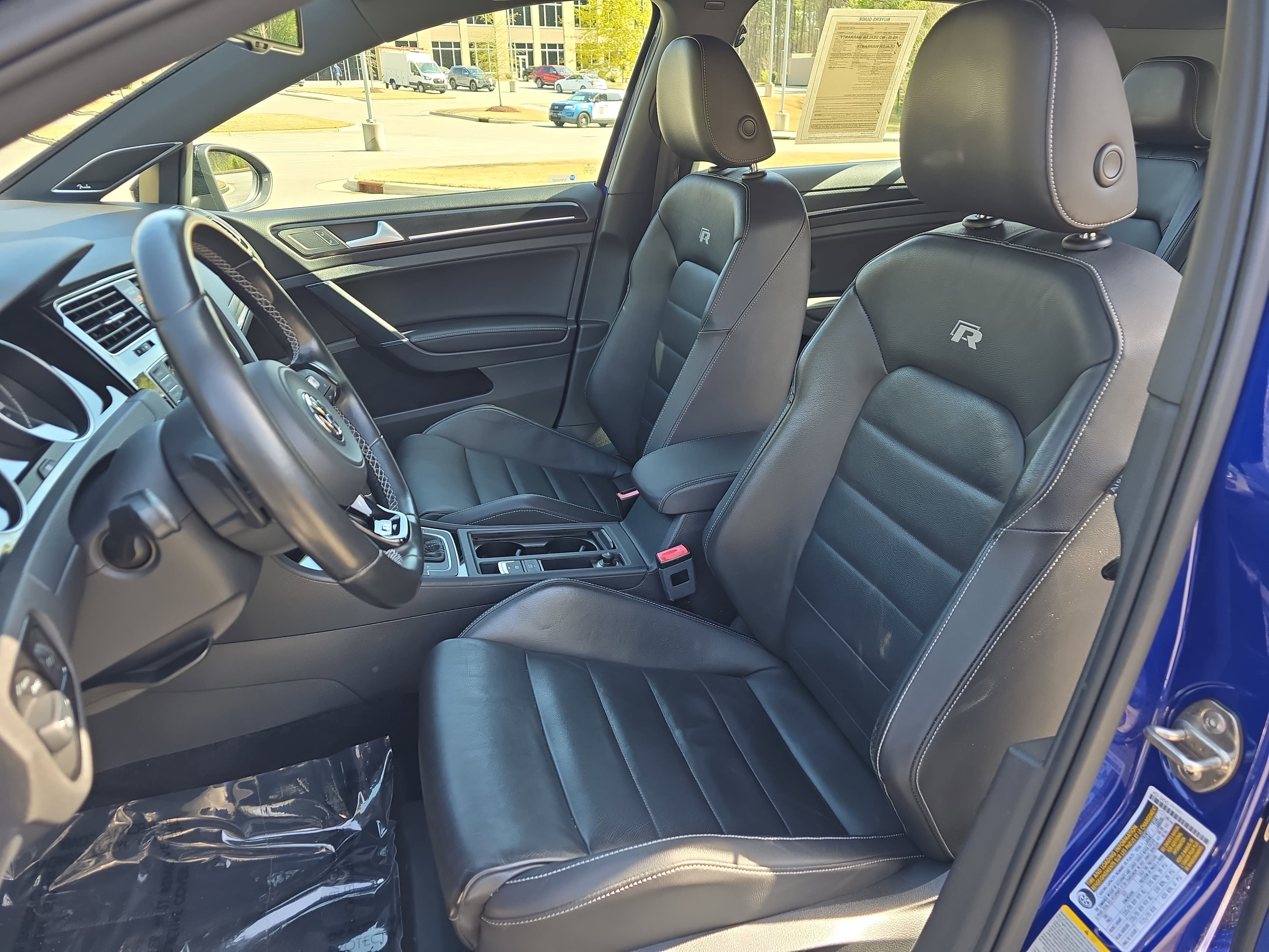 Used 2015 Volkswagen Golf R 4-Door AWD/4WD image 16