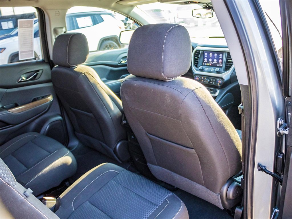 Used 2023 GMC Acadia SLE w/ Driver Convenience Package image 20