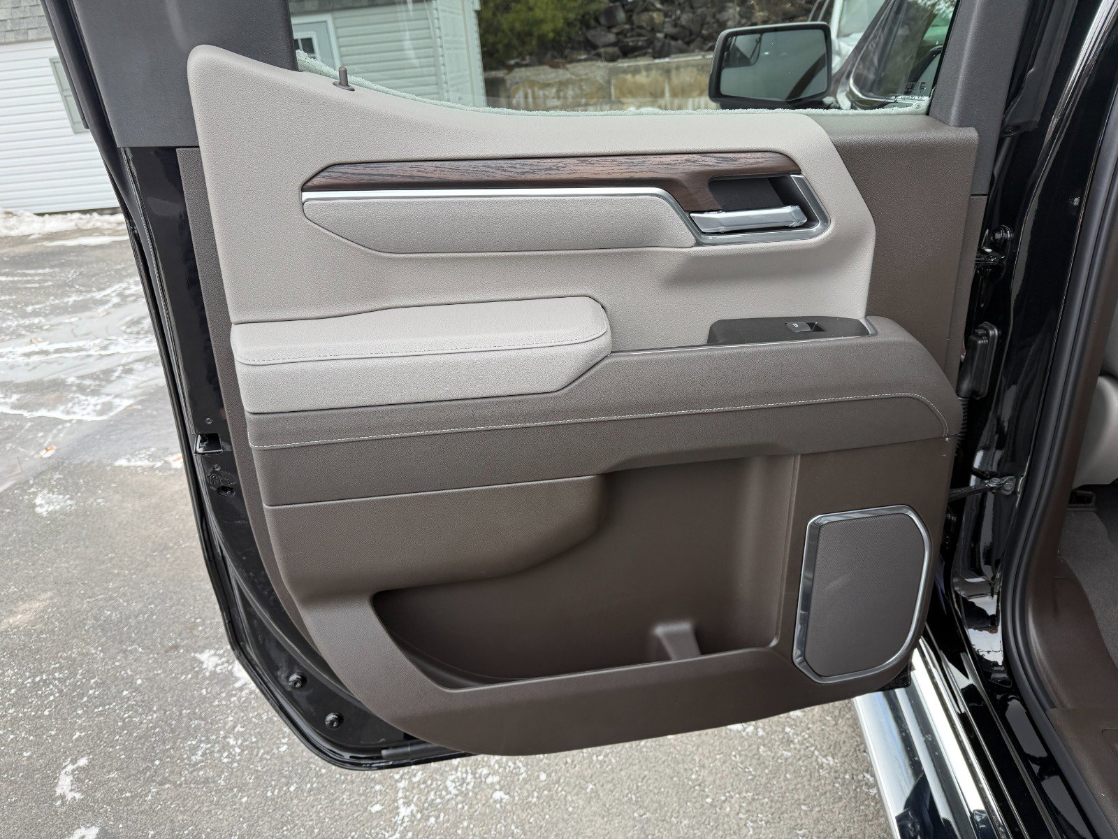 New 2026 GMC Sierra 1500 SLT w/ SLT Premium Package image 17