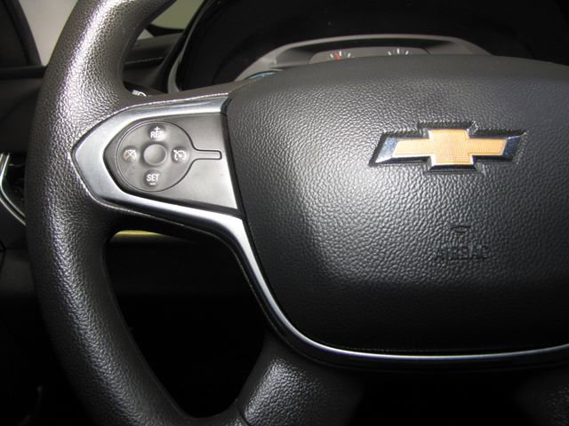 Used 2020 Chevrolet Traverse LS w/ LPO, Black Accent Package FWD image 5
