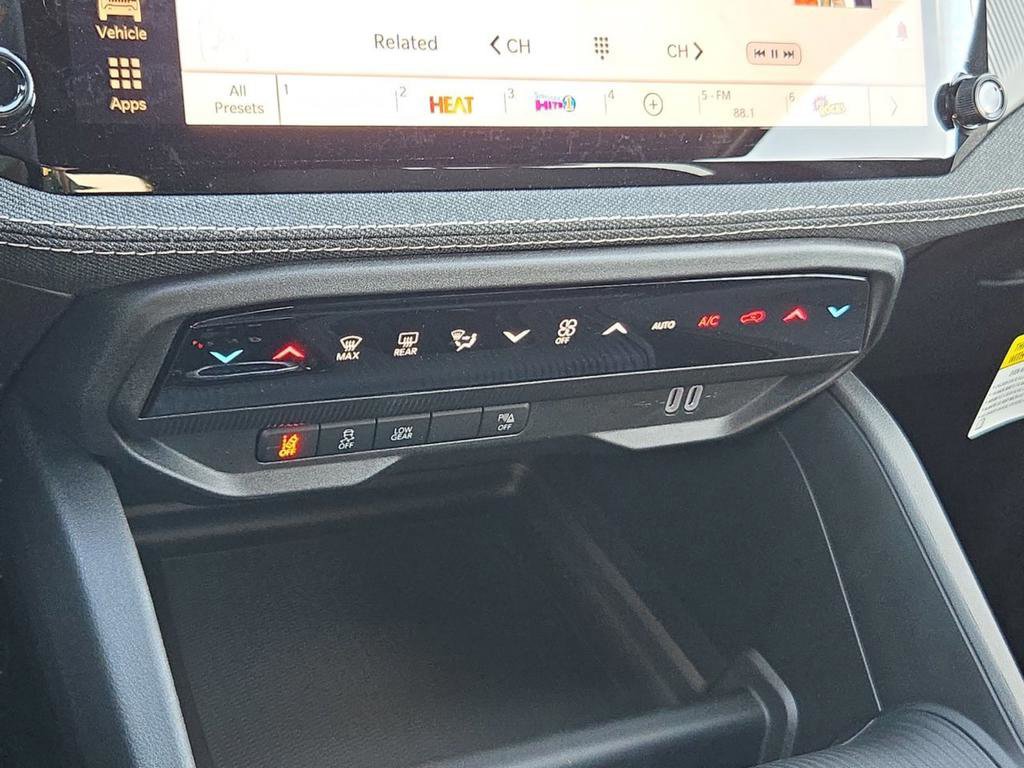 New 2026 Jeep Cherokee Laredo AWD/4WD image 36