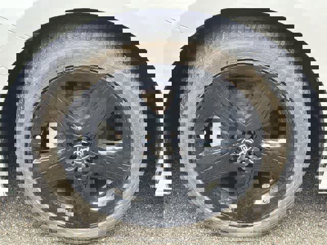 Used 2022 Toyota Prius image 5