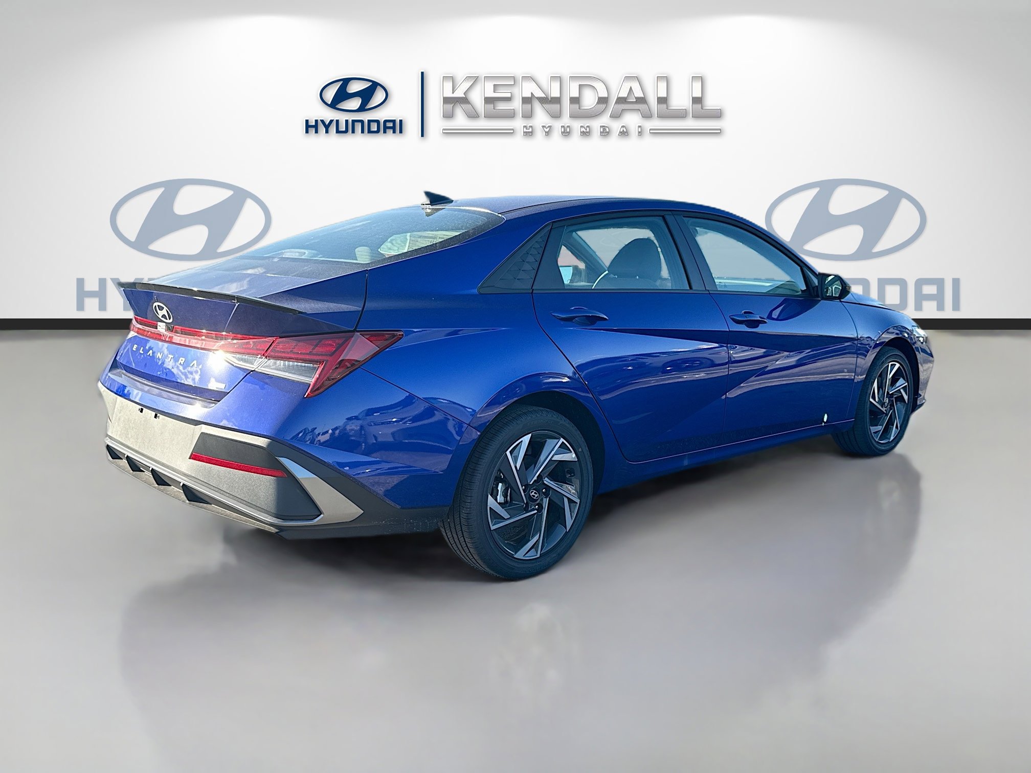 New 2025 Hyundai Elantra SEL image 6