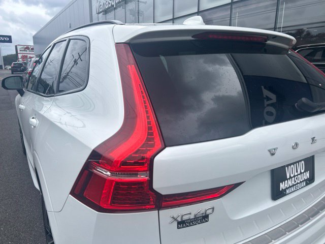 Used 2023 Volvo XC60 B6 Ultimate w/ Climate Package AWD/4WD image 10